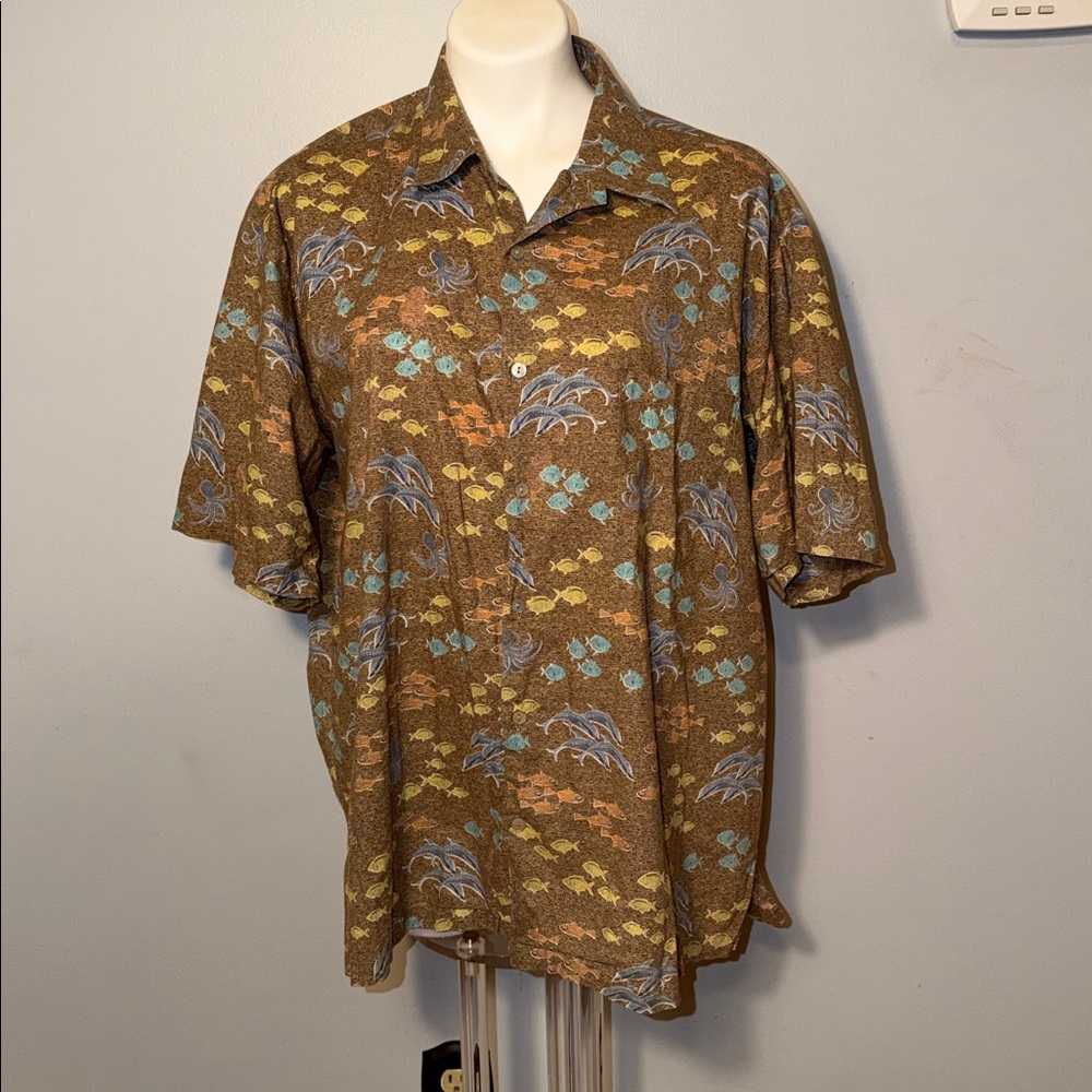 Tori Richard Men’s school of Fish 100% Cotton Lawn Shirt. Size XL.